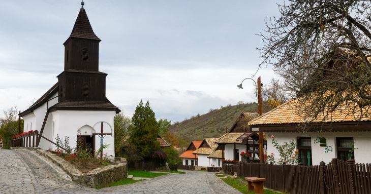 7 tündéri magyar zsákfalu, aminek imádni való a hangulata: egyszer az életben látni kell őket