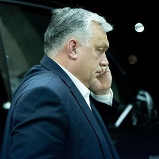 Orbán: Magyarország a béke mellett van, de szárazon kell tartani a puskaport