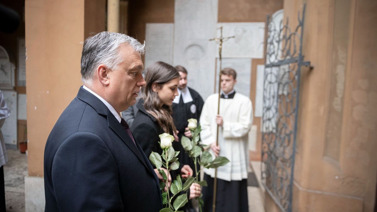 Orbán Viktor: Önmagát adta érettünk!