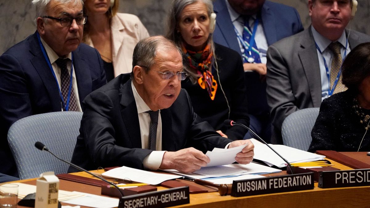 New Yorkba érkezett Szergej Lavrov