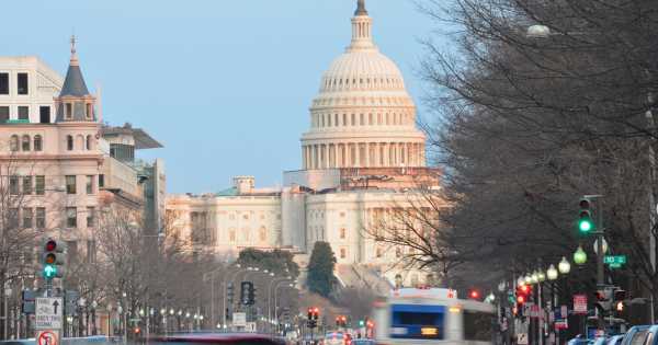 A következő elnökválasztásig nem lesz adósságplafon az USA-ban