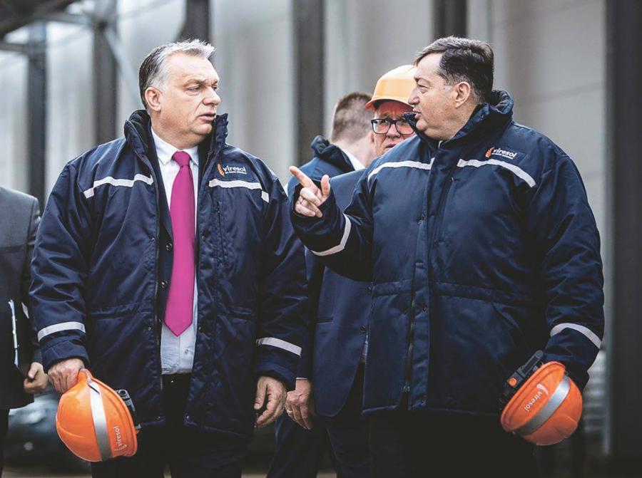 Valahogyan az Orbán-kormány gyármentő programja is Mészáros Lőrinc cégét húzta ki a bajból