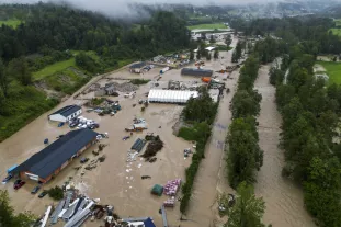 Az áradások akár 500 millió euró kárt is okozhattak Szlovéniában