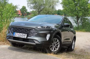 Ford Kuga 1.5 EcoBoost Trendy Titanium: Akciómodell, szenzációs áron