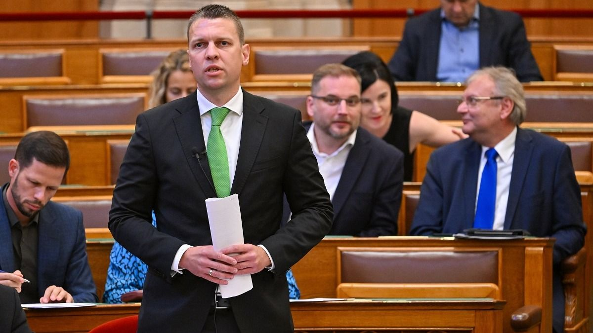 Menczer Tamás: Lássuk, milyen a svéd demokrácia!