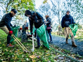 Közösen takarítottak Budapesten