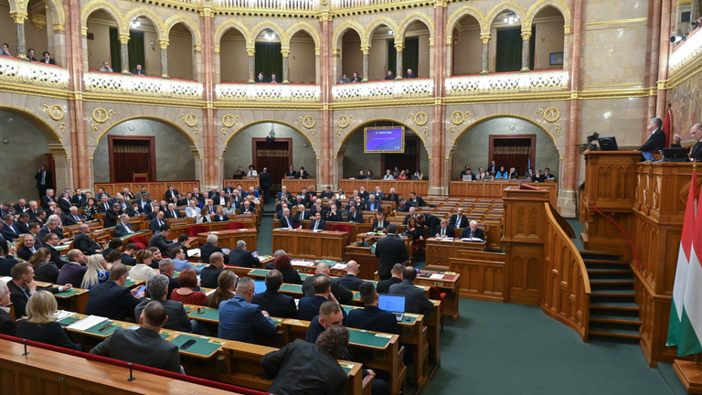 Döntöttek a betéti kamatsapka új hatályáról