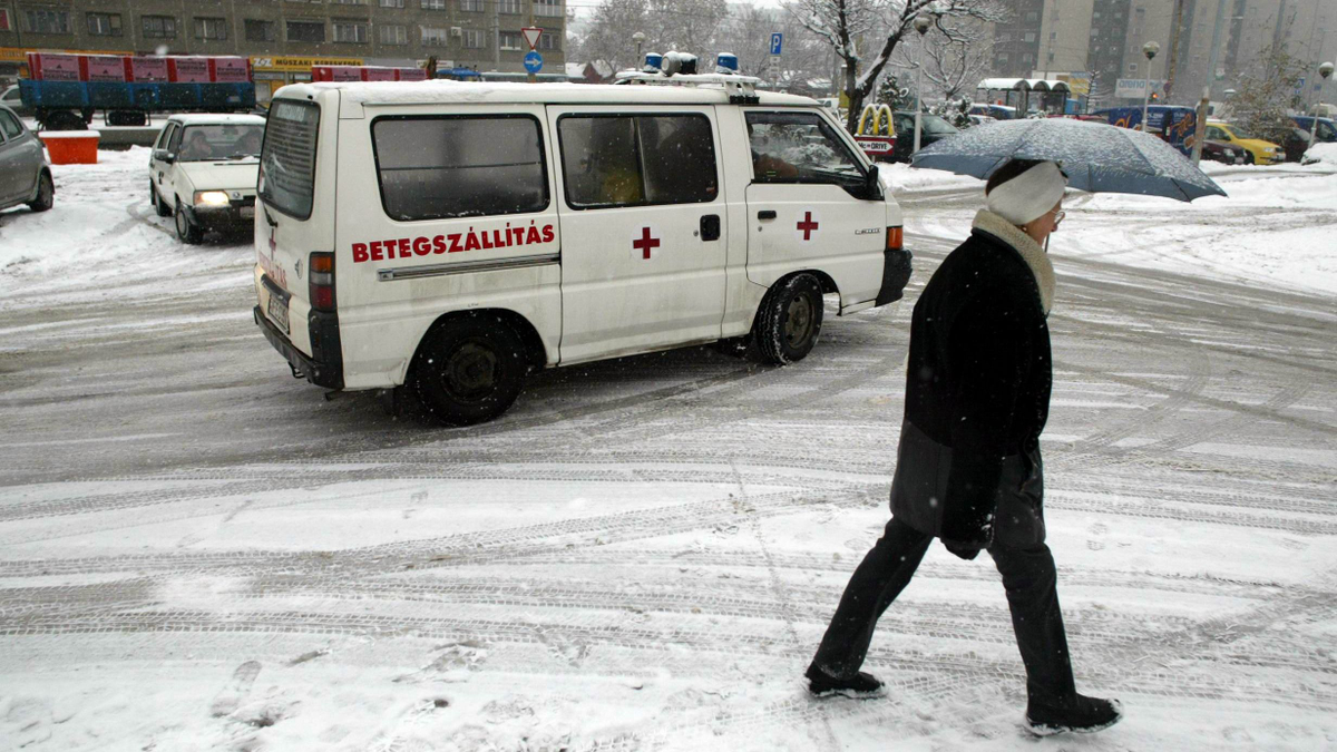 Megjött a hó Budapestre, ennyi maradt a városból – Galéria