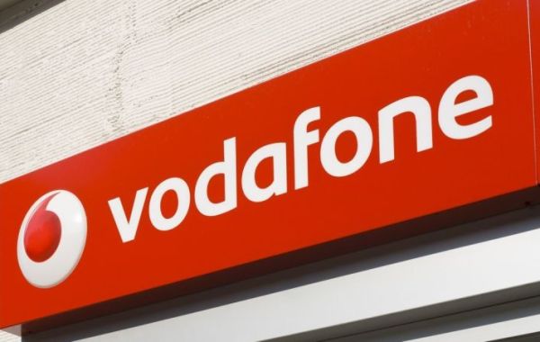 Árat emel a Vodafone is, ennyivel lesz magasabb a számla