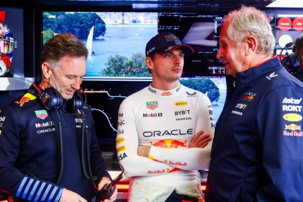 Távozik Verstappen szerelője, Newey-t az Aston hívja: a mai F1-es hírek