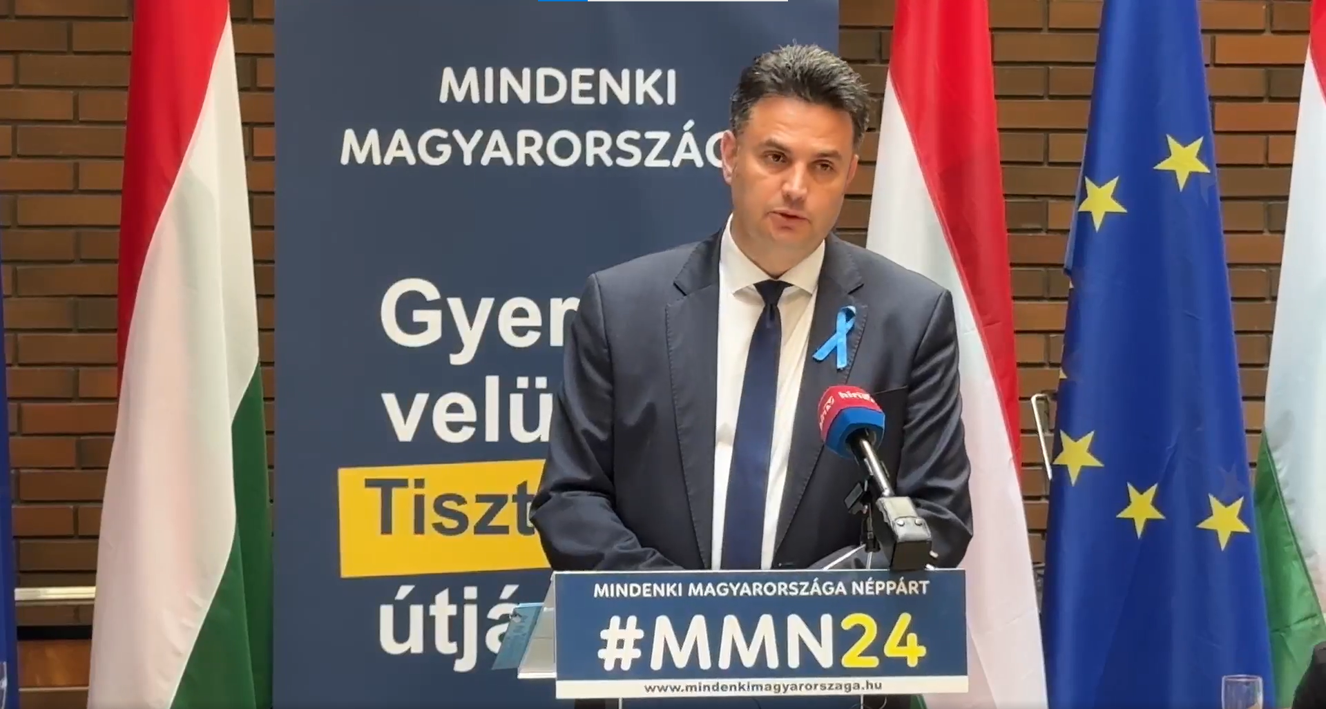 Márki-Zayék akkor is támogatják Magyar Pétert, ha nem kéri