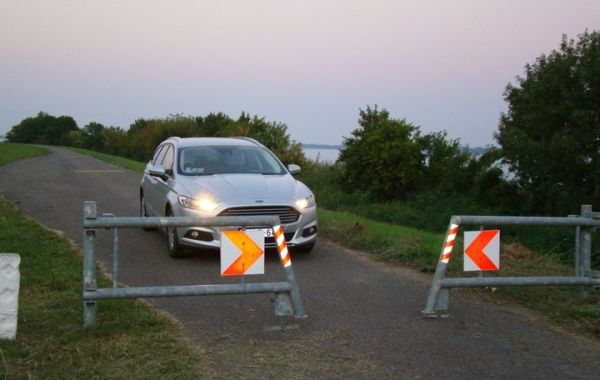 Zárulnak a sorompók a Tisza-tó körül