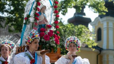 Augusztus 15-én ünnepeljük Magyarország patrónájának napját