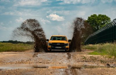 Videó: Ilyen az új Ford Ranger V6-os és sornégyes dízelmotorral!