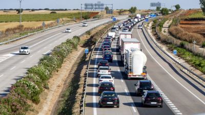 Autósok, figyelem! Mindkét irányban lezárták az M3-ast, aki teheti, erre kerüljön!