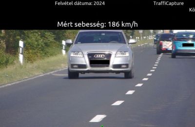 186 km/óráig nyomta az Audinak, 312 ezer forintra büntették!