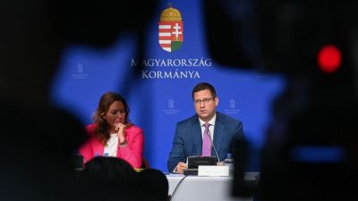 Gulyás Gergely: A kormány kész pert indítani, ha az EU nem téríti meg a határrendészeti költségeket