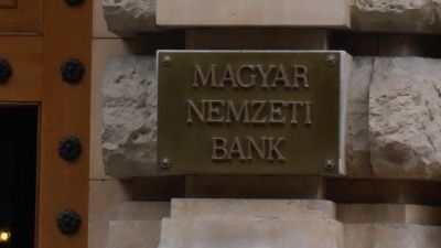 28,5 millió forint bírság az MBH Banknak, 4 millió az MBH Befektetési Banknak