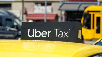 Pattintotta az Uber árfolyamát a Google robottaxija