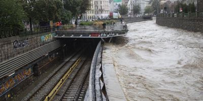 Ausztriában még két ember meghalt az árvíz miatt, keddig még rengeteg eső eshet