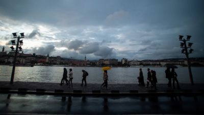 Budapesten péntek éjszaka tetőzhet a Duna