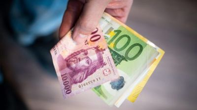 Felemás napot zárt a forint