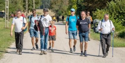 Ismét apa-fia zarándoklatra hívja a híveket Felföldi László megyéspüspök Máriagyűdre