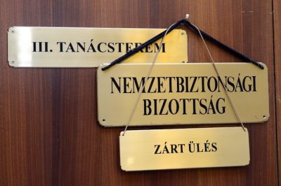 A HVG szerint a robbanó csipogók ügyében ül össze a Nemzetbiztonsági Bizottság