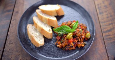 Caponata: szicíliai zöldséges egytálétel