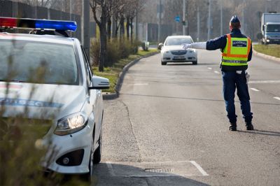 Több férfit őrizetbe vettek a vármegye rendőrei csütörtökön