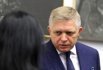 Fico meghívta a kormányhivatalba a PS, az SaS és a KDH elnökét