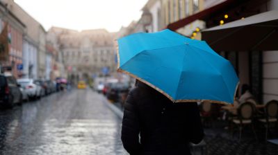 Kiadták a figyelmeztetést: elázik az egész ország, ezeken a helyeken jó nagy eső lesz