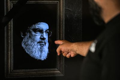 A Hezbollah megerősítette: megtalálták Naszrallah holttestét a romok alatt