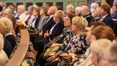 A szépkorúakat ünnepelték a győri városházán - Fotókon mutatjuk a kitüntetetteket