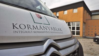 Derekegyházra érkezik a kormányablakbusz