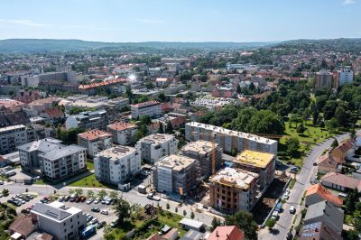 Remek lokációjú otthonok öltik fel végső formájukat az ötvenötezer lakosú nagyvárosban