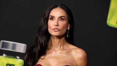 Undorodva menekülnek ki a nézők Demi Moore új filmjéről