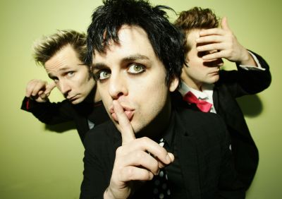 A Green Day frontembere akkorát okádott Las Vegasra, hogy két helyi rádió is bannolta az együttest