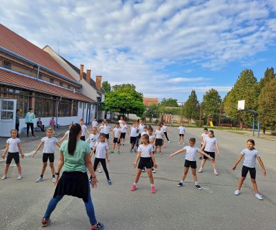 Egész nap sportoltak a klauzálos diákok