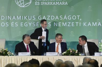 Ismét újraszámolt a kormány, már az eredeti terv majdnem kétszerese lehet az idei deficit