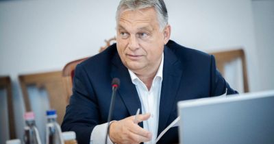 Orbán Viktor a Tisza-kastélyban tart kihelyezett kormányülést