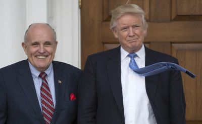 Rudy Giuliani lánya Kamala Harrisre szavaz