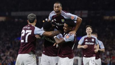 Hiába játszott fölényben, kikapott a Bayern München az Aston Villa otthonában