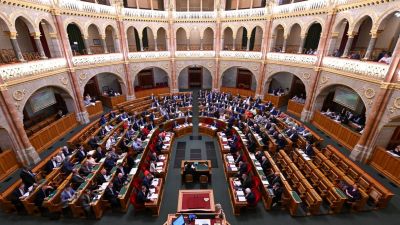 Feltették a régi lemezt: a közbiztonság témájába kapaszkodna a Jobbik