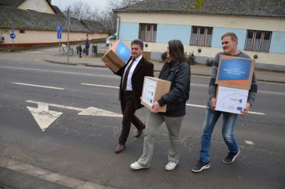 Tej 200 helyett 800, cukor 266 helyett 1036 forintért – elképesztő túlárazásokat talált, feljelentést tesz az Integritás Hatóság