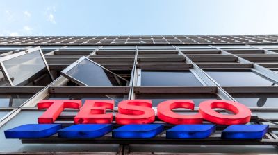 Hatalmas újítással boríthat mindent a Tesco: ennek rengeteg vásárló fog örülni