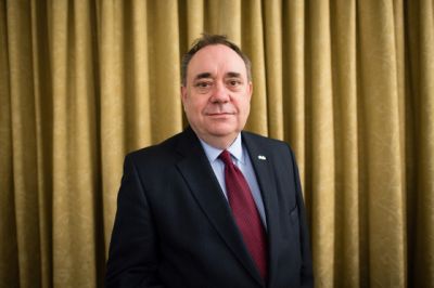  Meghalt Alex Salmond, Skócia első függetlenségpárti miniszterelnöke  