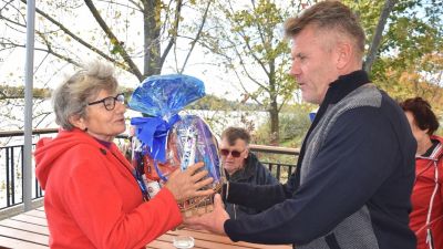 Jutalmat kaptak az önkéntes szemétszedők Kecskeméten