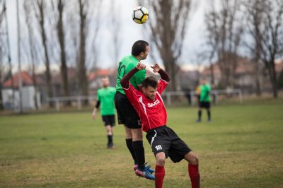 NYUGAT-SZLOVÁKIAI HUMMEL VI. LIGA, DÉLI CSOPORT, 11. forduló: Kilencgólos, fordulatos meccsen kapott ki először Jóka