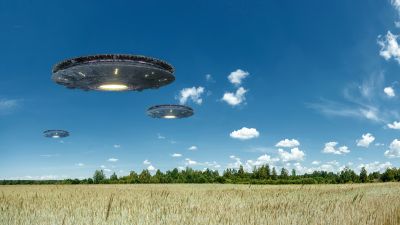 Rendkívüli UFO-észlelés, lebegő csészealj tűnt fel a város felett